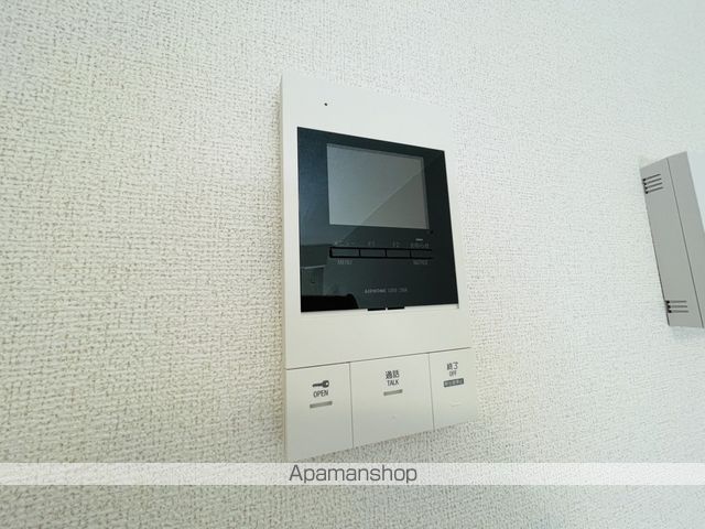 ローレルWestの内装写真