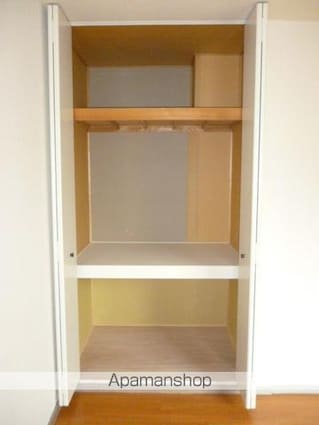 サンビレッジ城西[3LDK/67.41m2]の収納