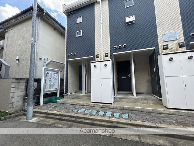 レオネクストルミエール北沢[1K/20.44m2]の外観4