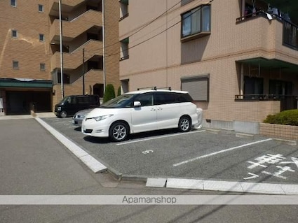 東京都小平市喜平町１丁目[2LDK/59.13m2]の駐車場