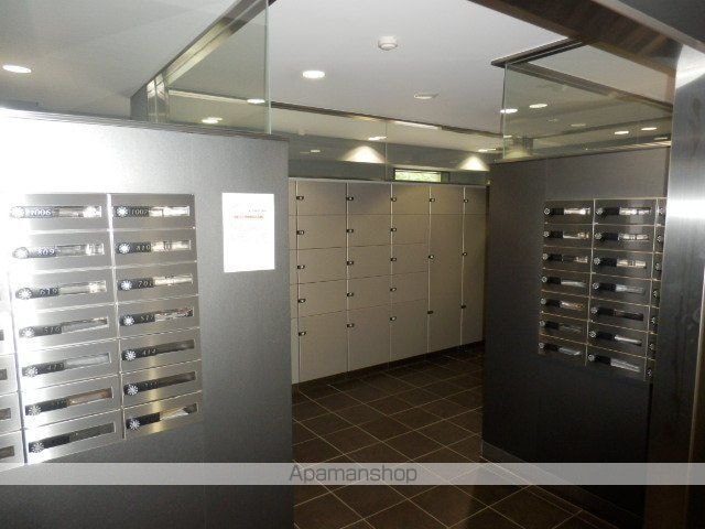 ＰＲＩＭＥ　ＵＲＢＡＮ　東中野　ＣＯＵＲＴ[3LDK/82.92m2]の共用部2