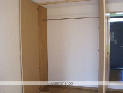 レオパレスラポール[1K/26.49m2]の収納2