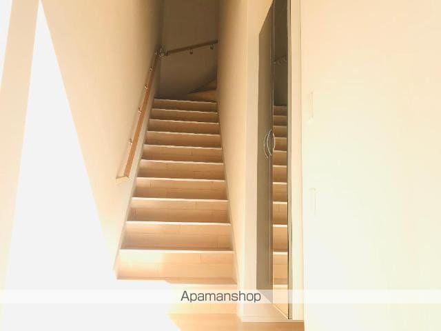 アレイナ ヒルズの内装写真