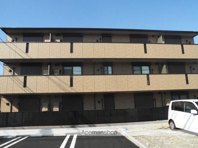 Villa Pino美原の外観写真