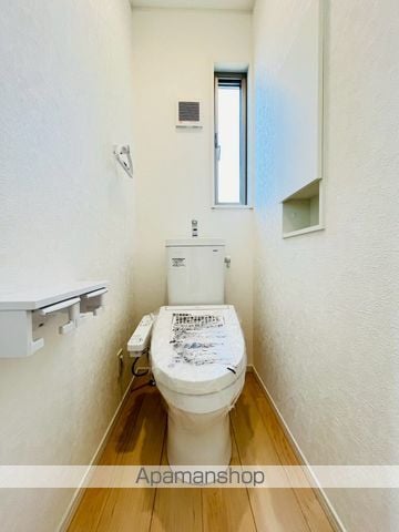 detached 埼玉県久喜市栗橋東５丁目16-23-9

地図を見る