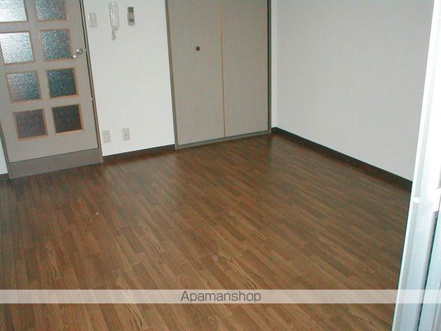 シャトレヴェールIIの内装写真