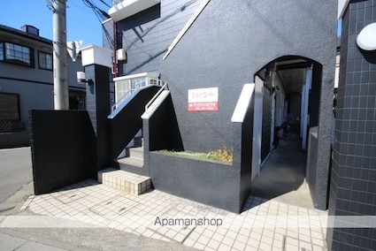 スカイコート（小堤）[1K/14.14m2]のエントランス