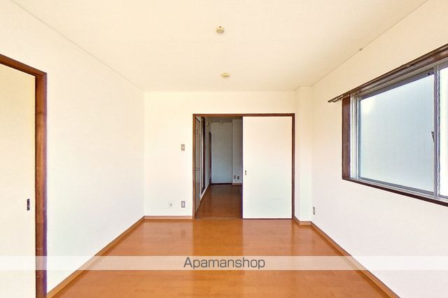 マンションタケシIの内装写真