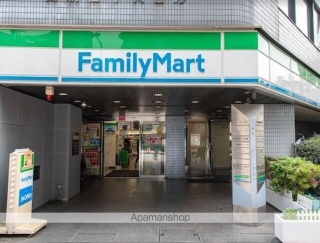 ユニーブル新宿西[1R/54.34m2]の周辺2