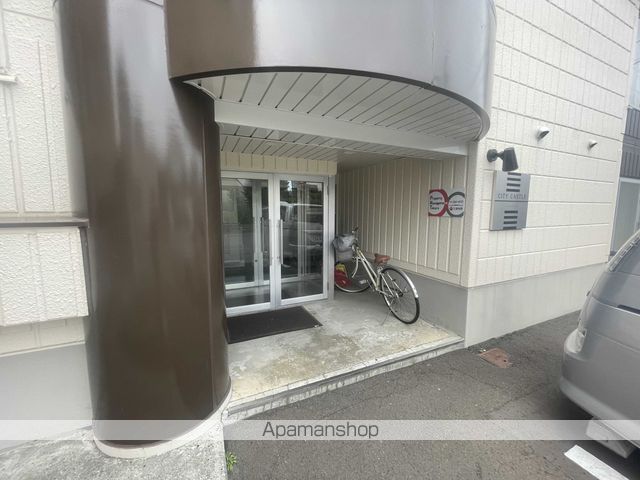 シティキャッスルの玄関写真