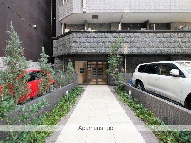 プレサンス天満橋チエロの玄関写真