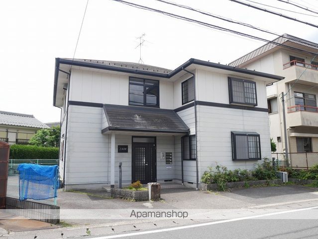 コーポ岩倉の外観写真