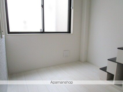 ウィステリア南阿佐ヶ谷[1R/11.16m2]のリビング・居間