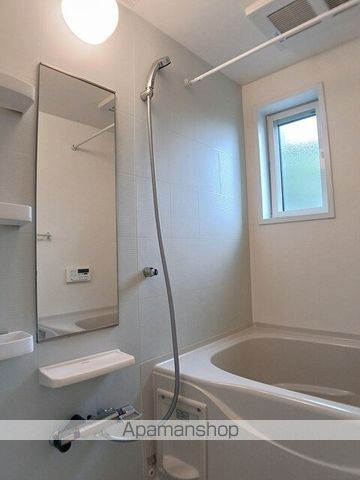 Costa Mesa IIの内装写真
