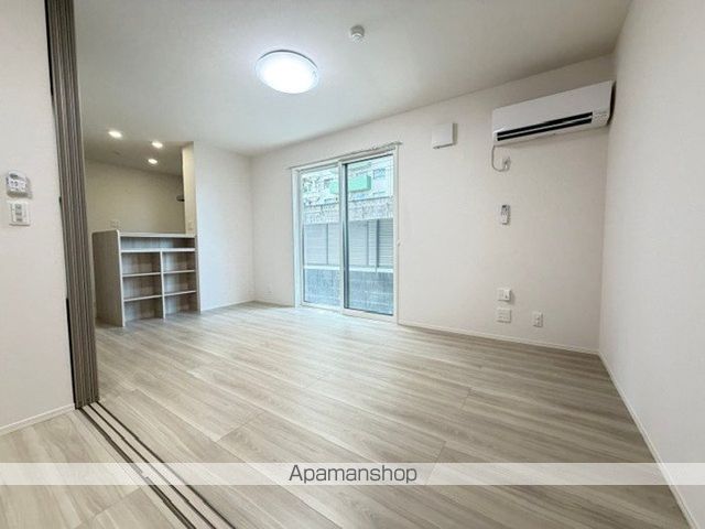 M・K・K 高峰町の内装写真