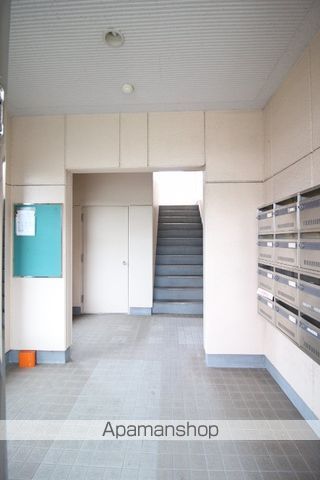 クオリティー下中野 IIIの玄関写真