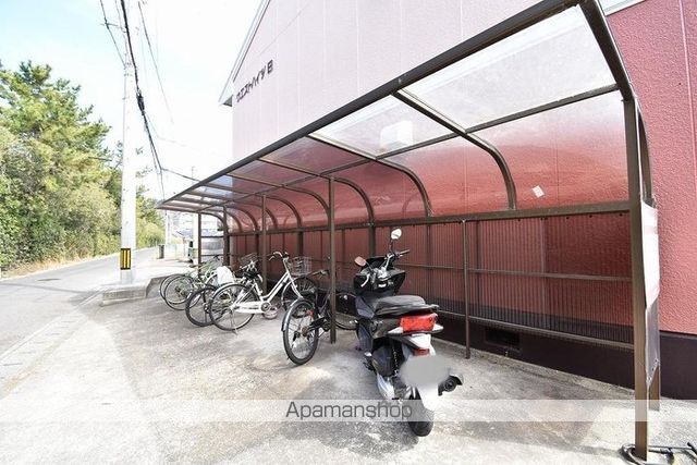 ウエストハイツ屋島 B棟の内装写真