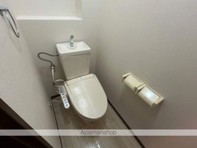 メゾネットウイングの内装写真