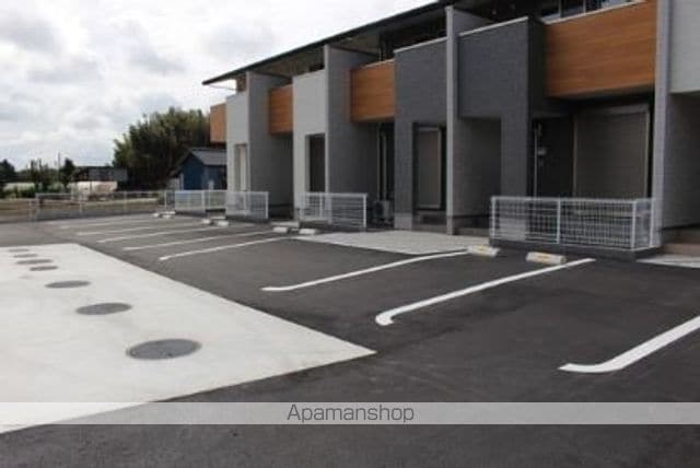 apartment 茨城県行方市麻生3358-11
物件地図