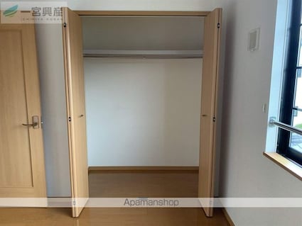 アンジュベリーＢ[2LDK/58.8m2]の収納