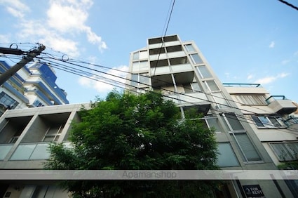 東京都渋谷区桜丘町[1K/23.96m2]の外観2