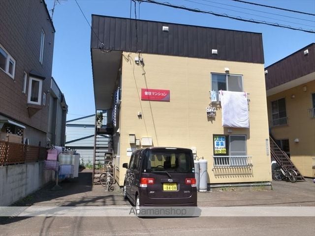 留佳マンション Aの外観写真