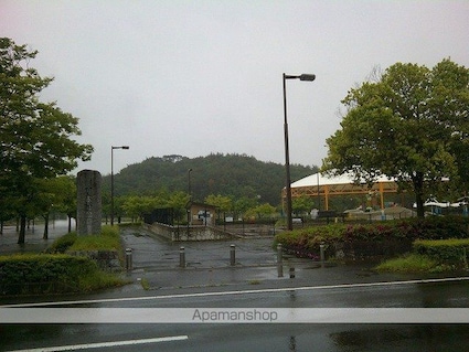 パルフォレストＤ[2LDK/58.86m2]の周辺6