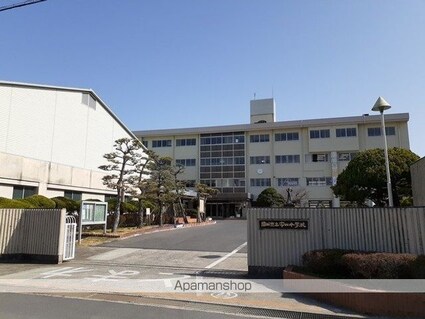 サンリットパル[1LDK/46.49m2]の周辺2