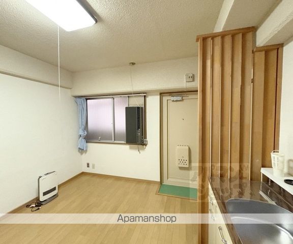 今出川マンションの内装写真