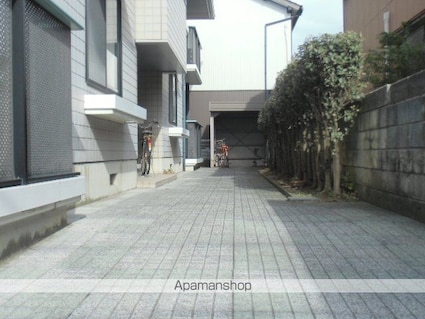 シェルブール[2LDK/50.57m2]の共用部2