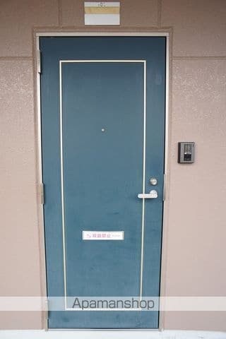 メゾンクレストールの外観写真
