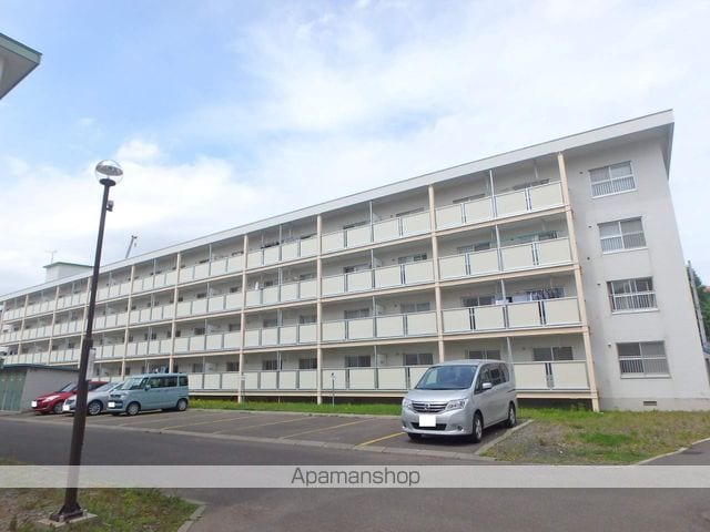 ビレッジハウス発寒1号棟の外観写真