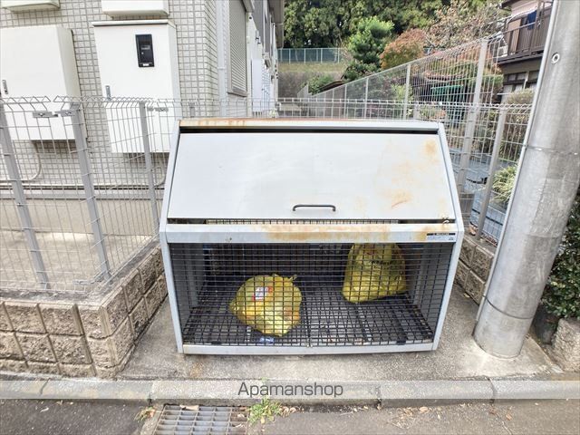 ドエルピア Aの外観写真