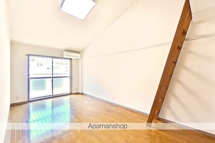 メゾンレーヴ[1R/28.68m2]のリビング・居間