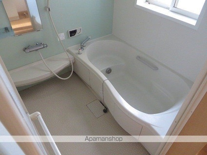 スペースタウン西敦賀[2LDK/72.87m2]のバス