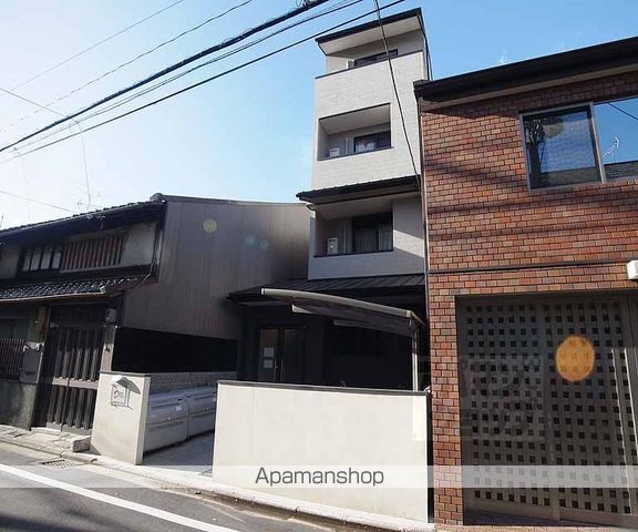 フラッティ堀川下立売の外観写真