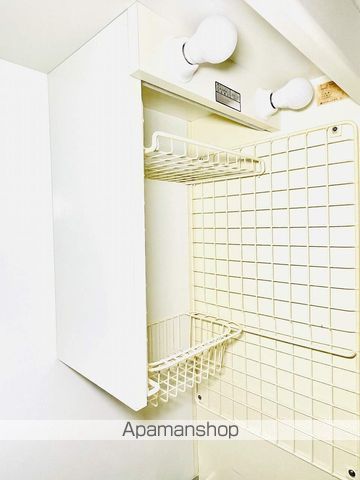 サンハイツ中宮の内装写真
