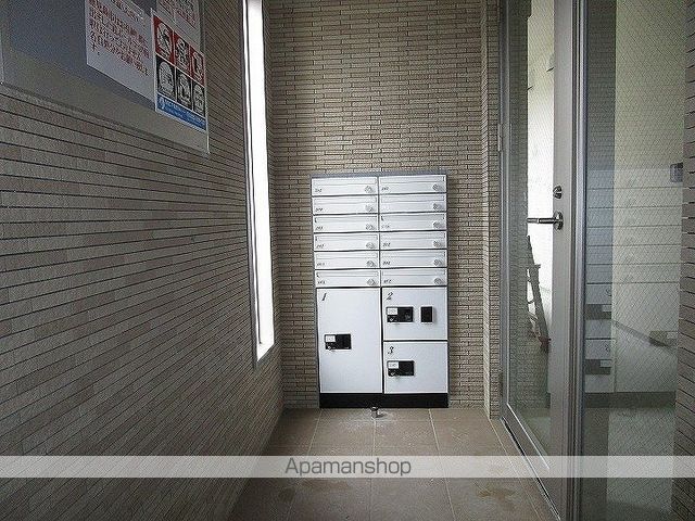 プログレス原良の玄関写真