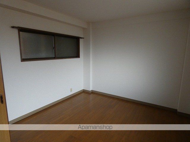 メゾン・ラベール本町の内装写真