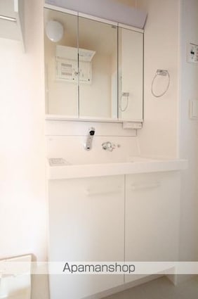 クレスタ[1LDK/54.11m2]の洗面所