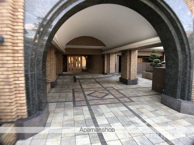 クレアガーデン持田の玄関写真