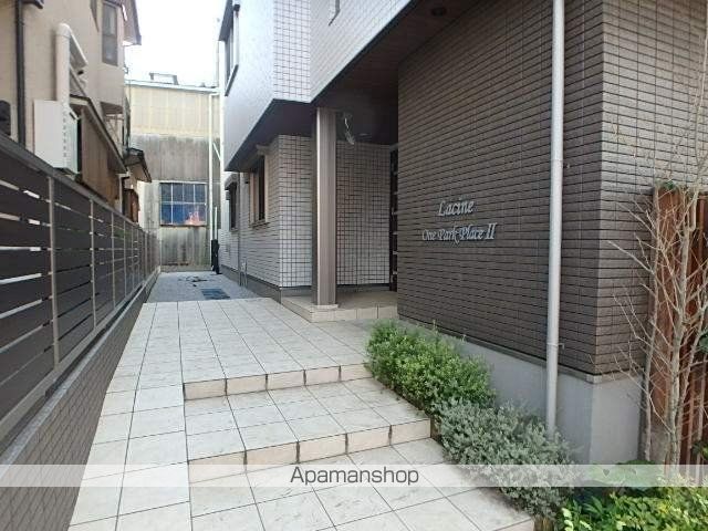 ラシーネONE PARK PLACEIIの玄関写真