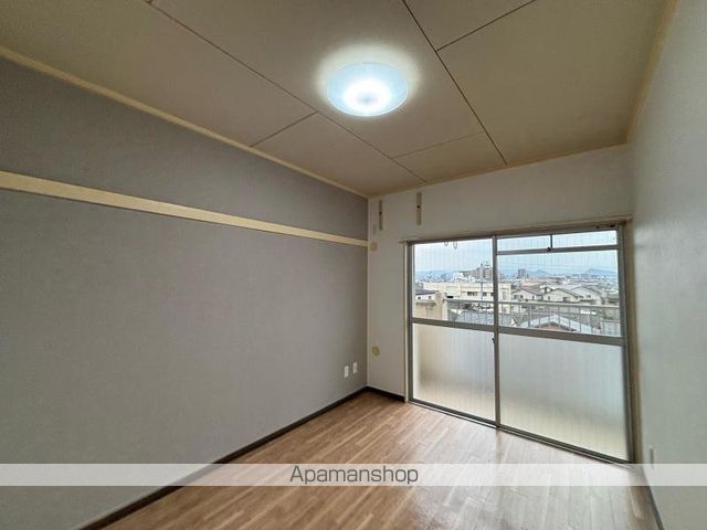 伏石第1ハイツの内装写真