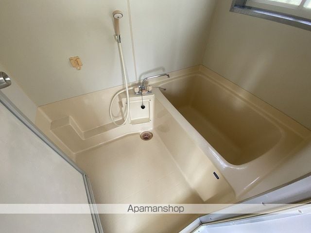 ポルシェ伊勢原IIIの内装写真