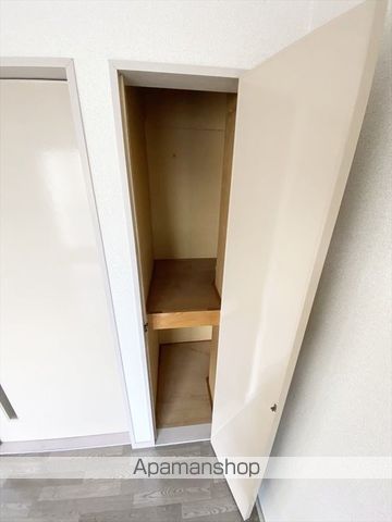 プチパールの内装写真