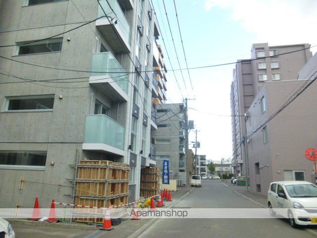 札幌市東西線 南郷７丁目駅 徒歩7分 5階建 築11年の外観写真