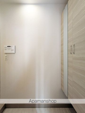 ノーブルラフィネ万平町 Bの内装写真