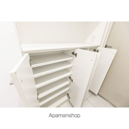 コンフォリア高島平[3LDK/75.6m2]の内装