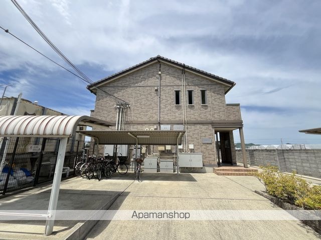 和歌山県和歌山市布引[1K/30.03m2]の外観2