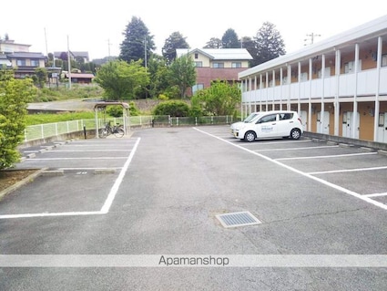 レオパレスやまろ[1K/23.18m2]の駐車場